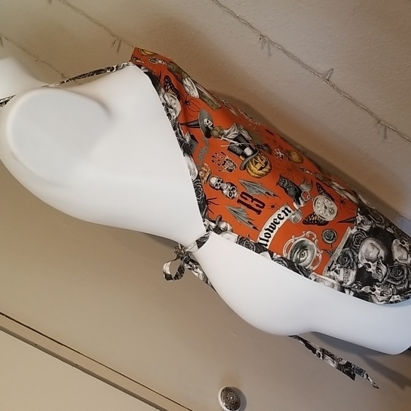 New skull apron - Picture 5 of 9